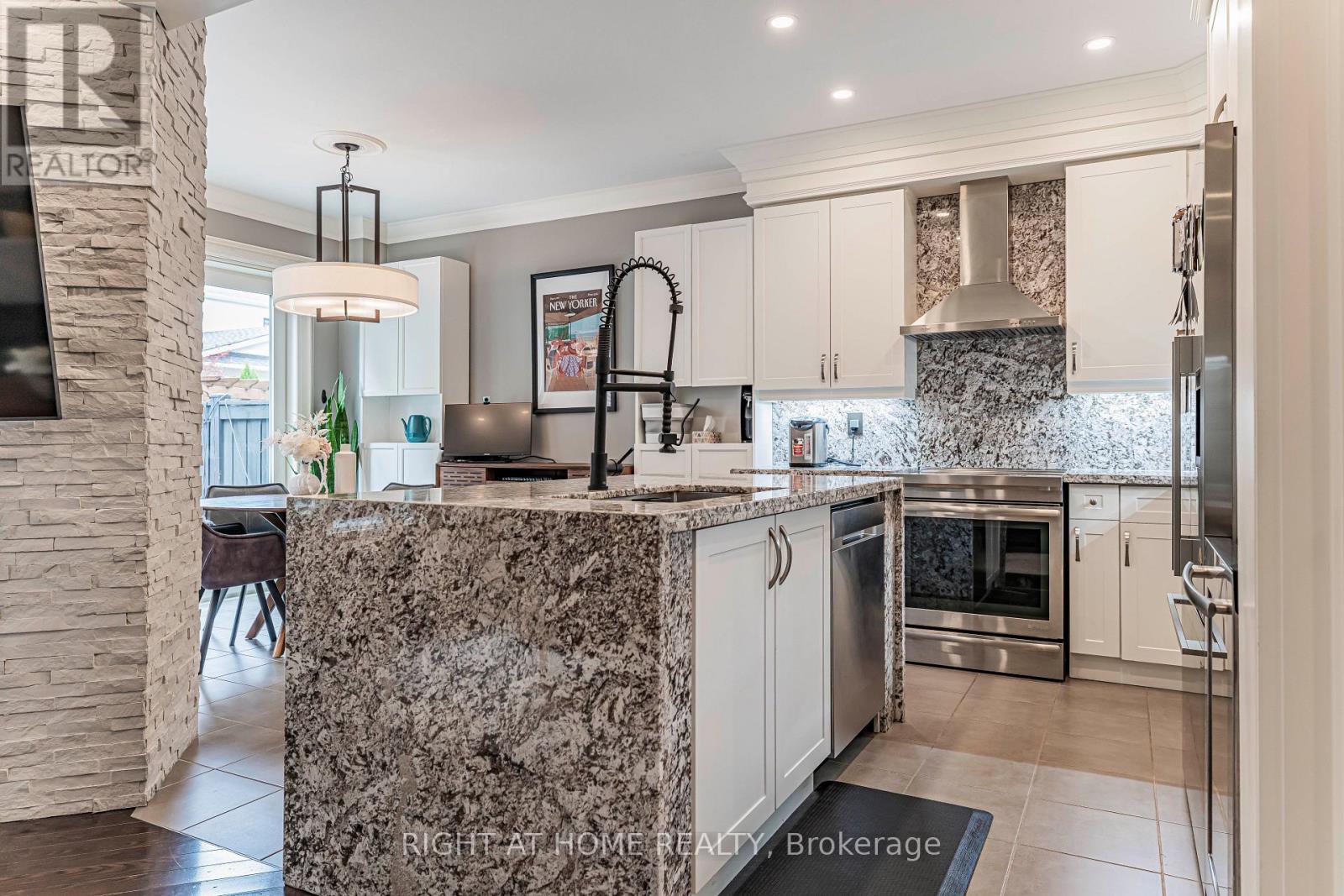 211 Holloway Terrace, Milton, Ontario  L9T 0R8 - Photo 13 - W13846570