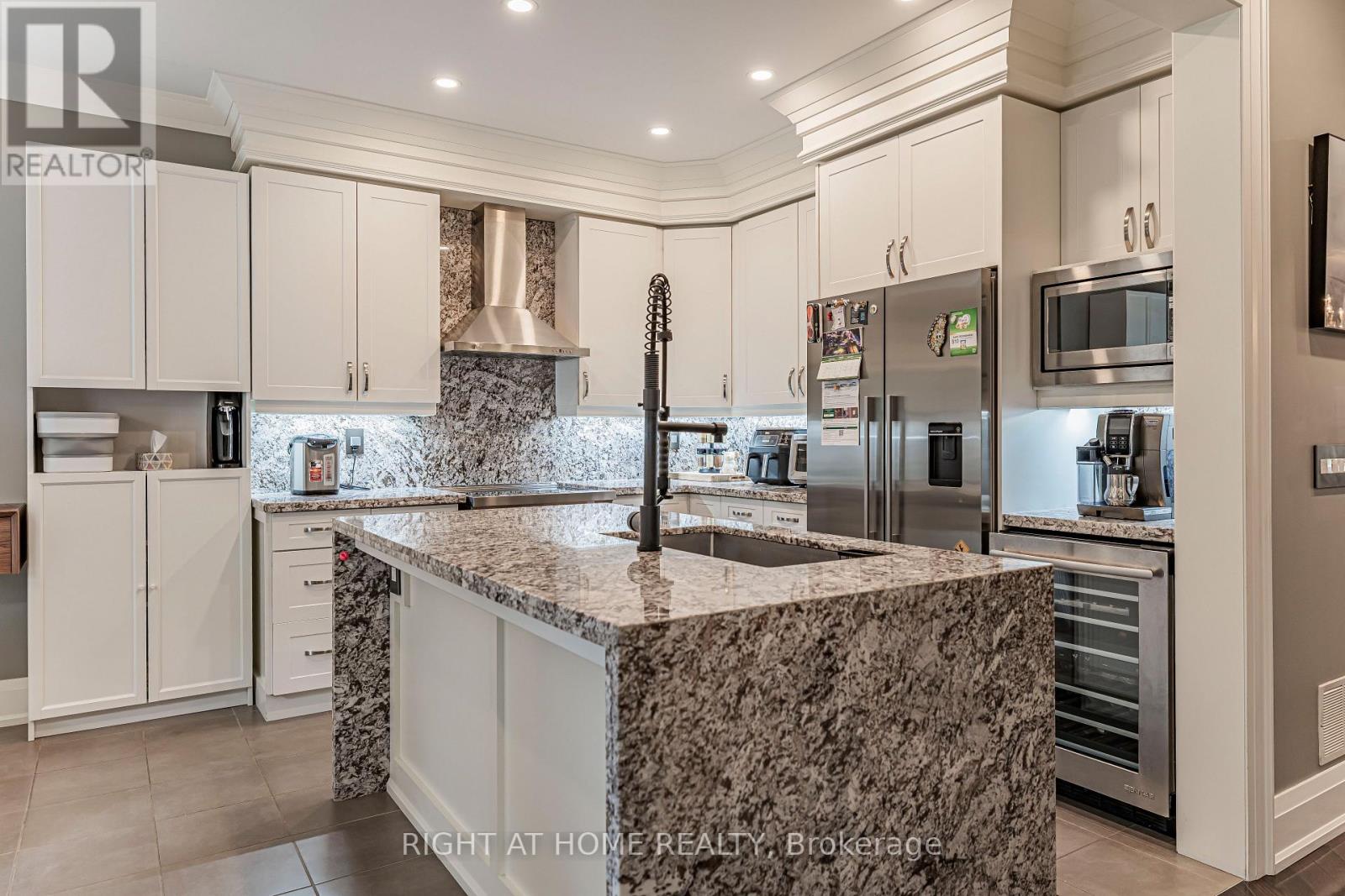 211 Holloway Terrace, Milton, Ontario  L9T 0R8 - Photo 14 - W13846570