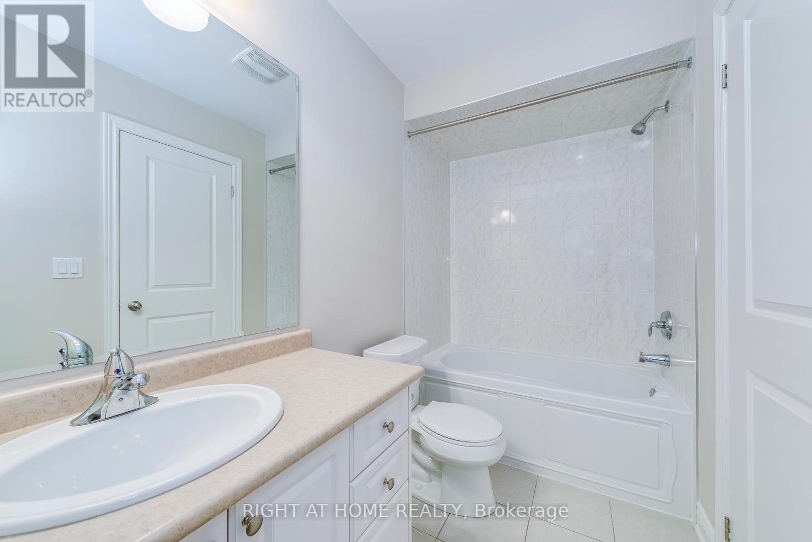 537 Terrace Way, Oakville, Ontario  L6M 1N6 - Photo 18 - W13846572