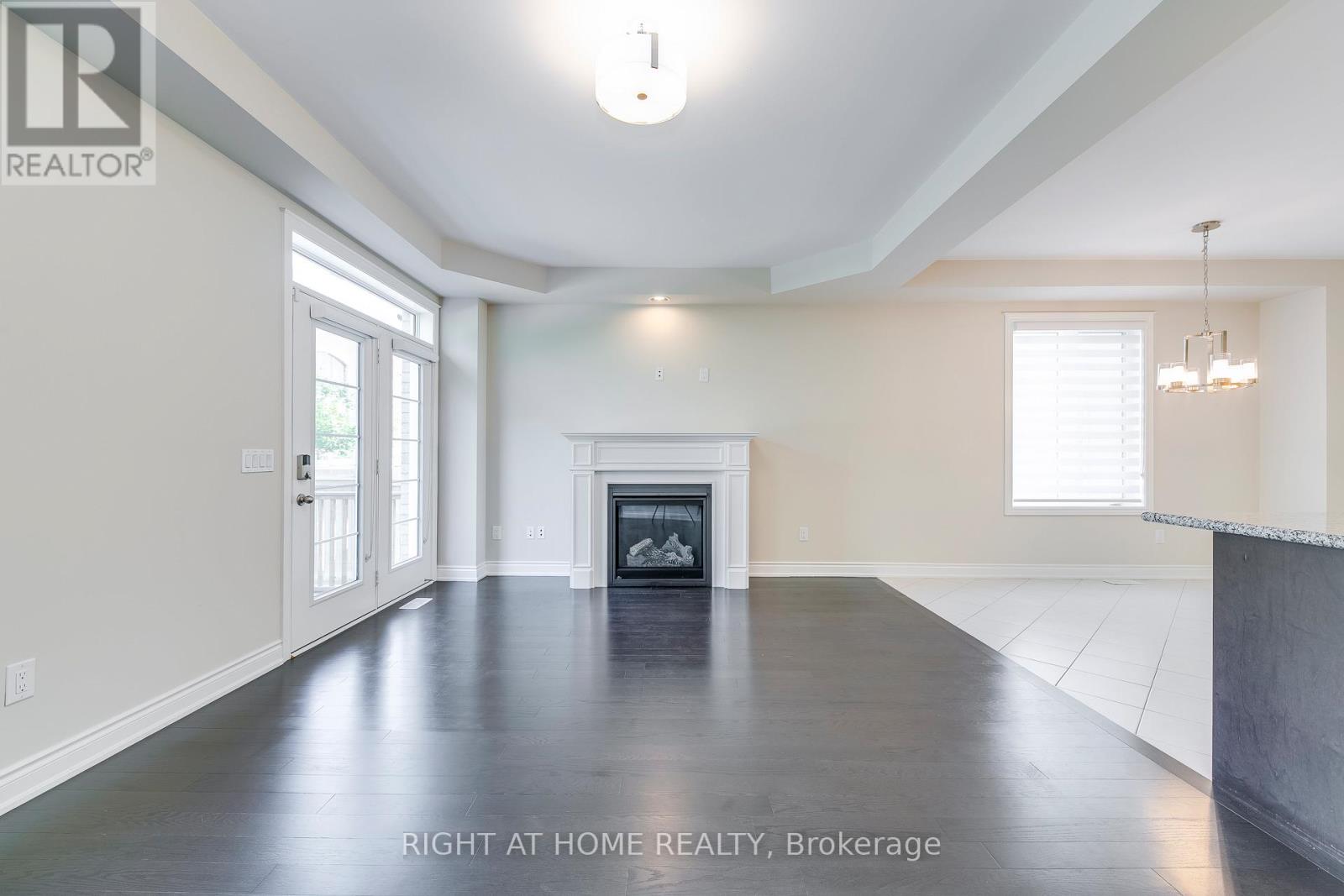 537 Terrace Way, Oakville, Ontario  L6M 1N6 - Photo 8 - W13846572