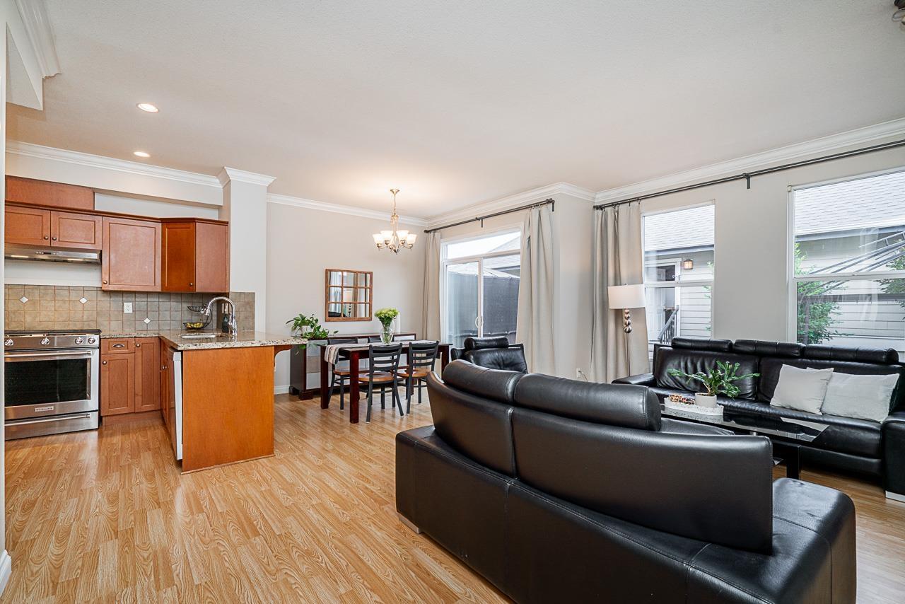 4 18055 70TH AVENUE, Surrey, British Columbia
