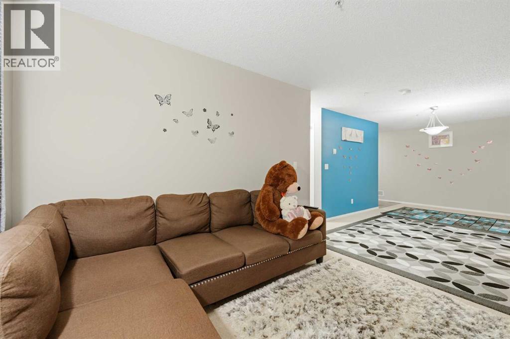 301, 15 Saddlestone Way NE, Calgary, Alberta  T3J 0S3 - Photo 18 - A2344117