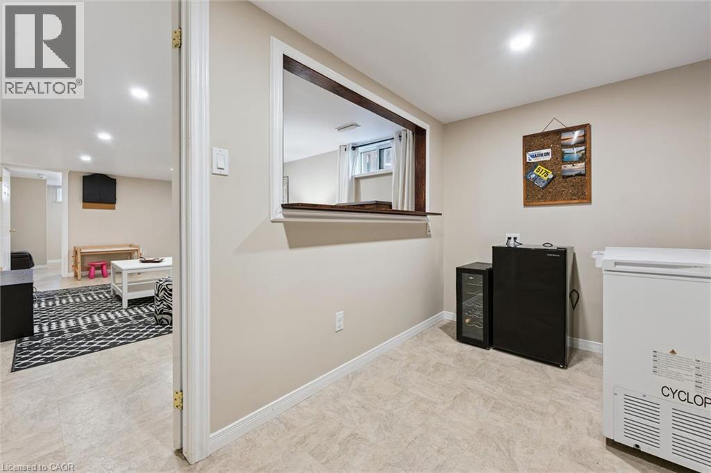 54 Pinecrest Drive, Kitchener, Ontario  N2A 2G6 - Photo 25 - 40867301