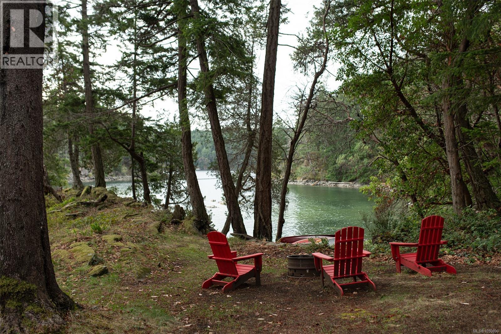 Lot 8 Ruxton Island