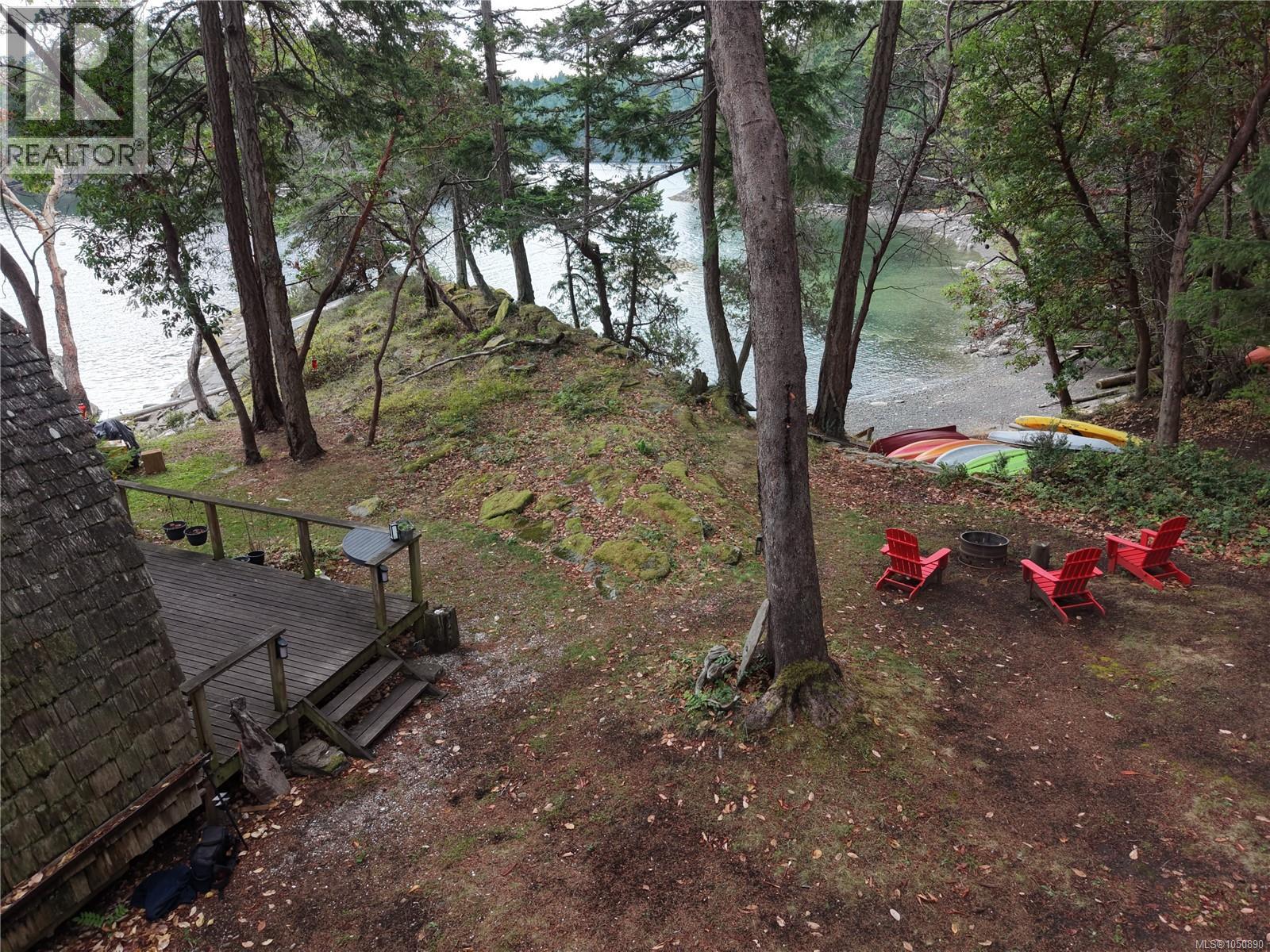 Lot 8 Ruxton Island