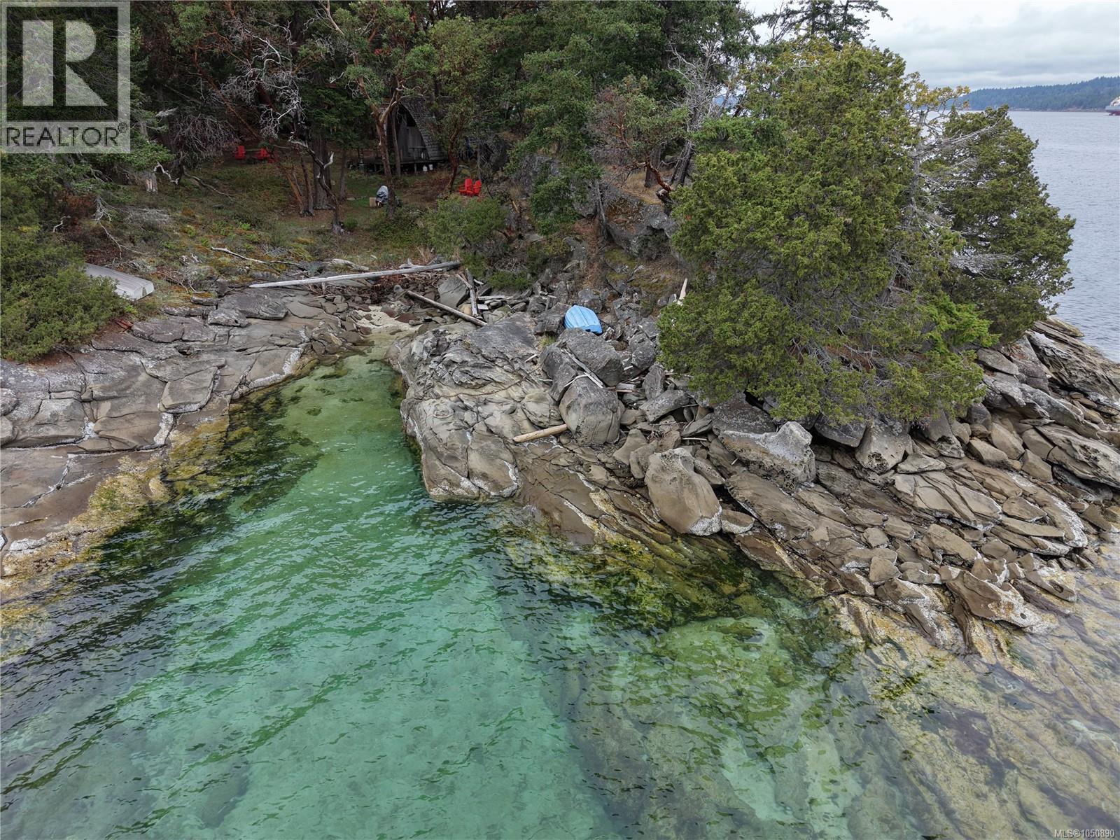 Lot 8 Ruxton Island