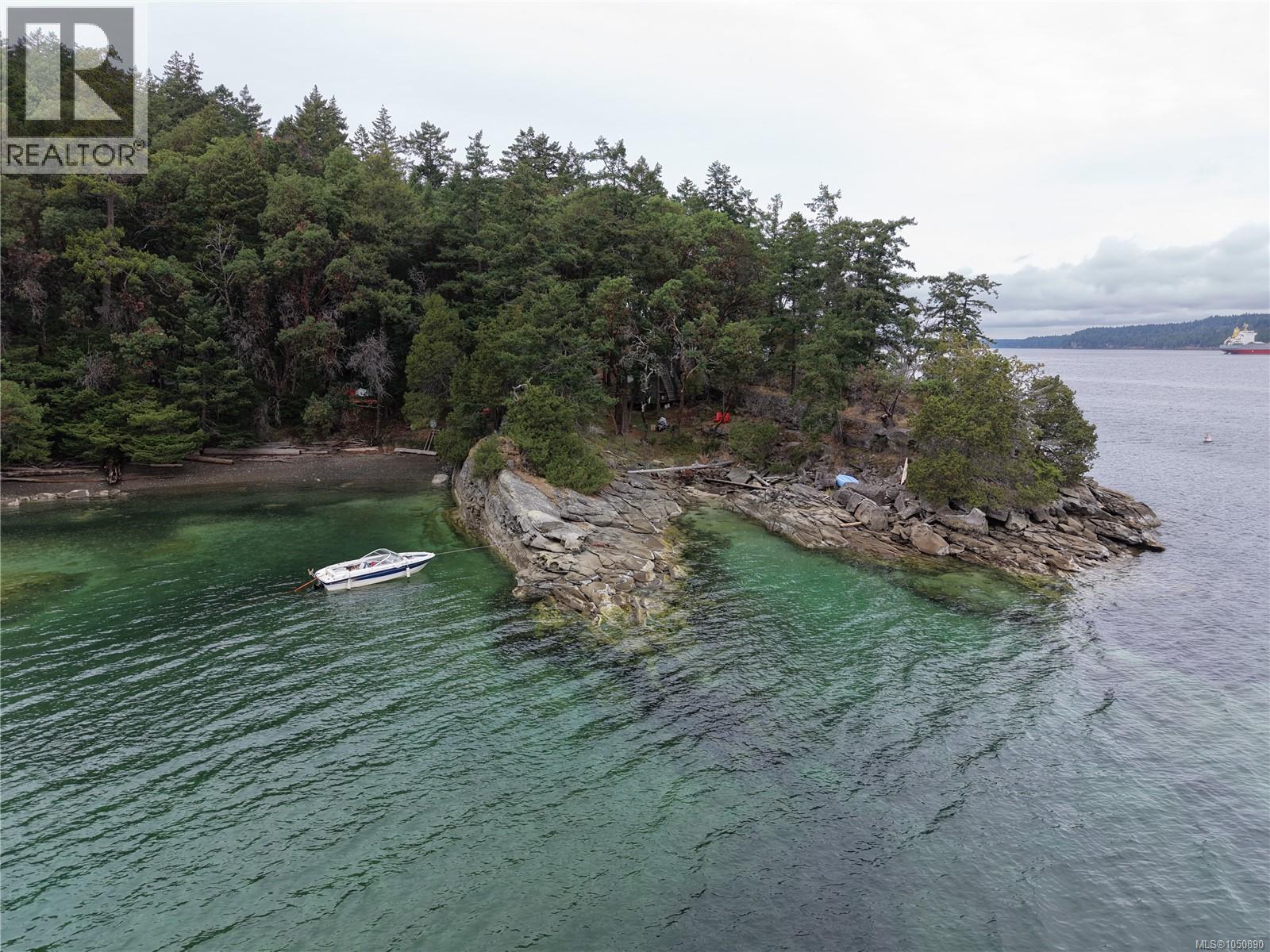 Lot 8 Ruxton Island