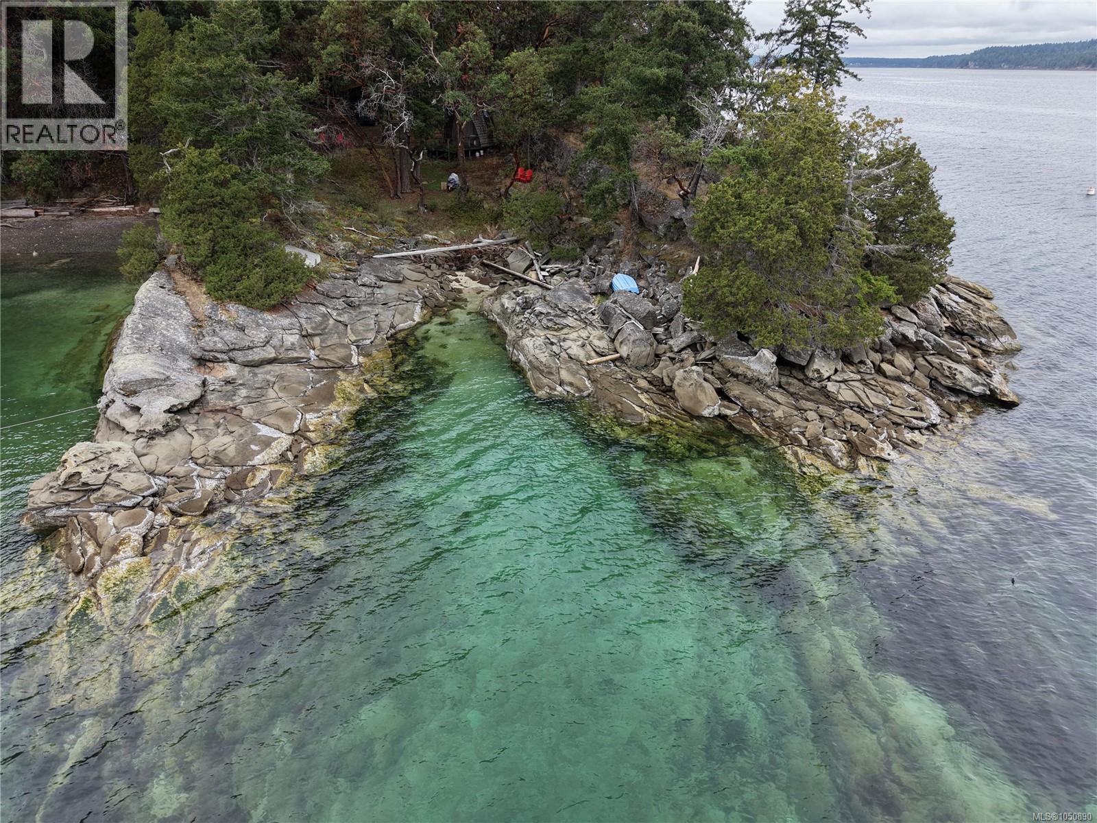 Lot 8 Ruxton Island