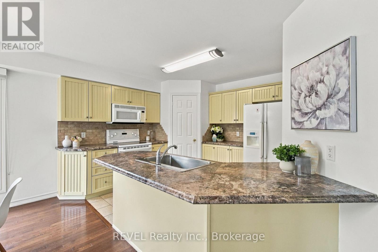 2097 Stornoway Street, Oshawa, Ontario L1L 1C3 - Photo 14 - E13846706