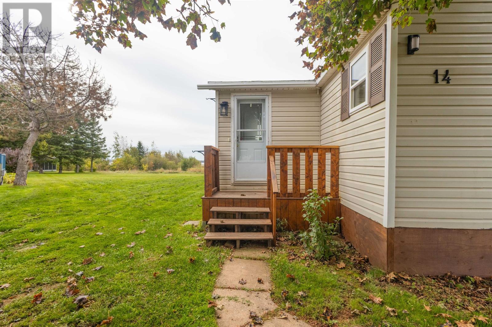 14 Windjammer Crescent, Charlottetown, Prince Edward Island  C1E 1M5 - Photo 2 - 202624708