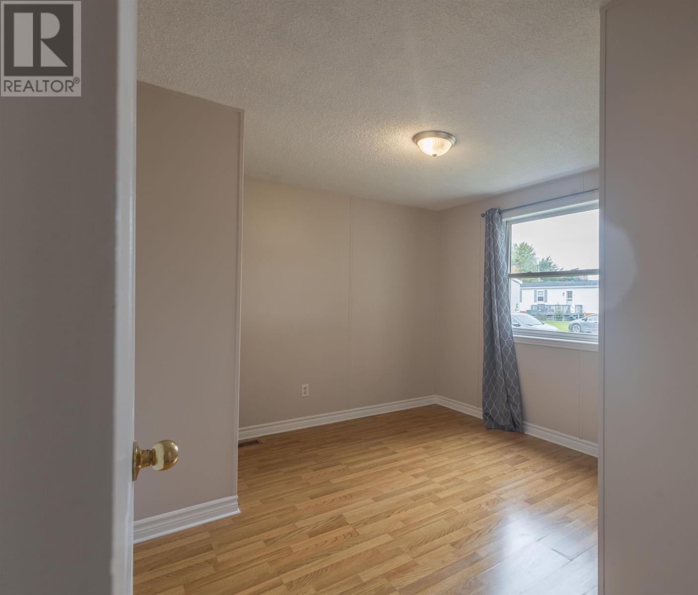 14 Windjammer Crescent, Charlottetown, Prince Edward Island  C1E 1M5 - Photo 7 - 202624708