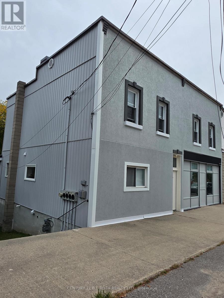 757 Fourth Avenue, Tay, Ontario  L0K 1R0 - Photo 3 - S13821326