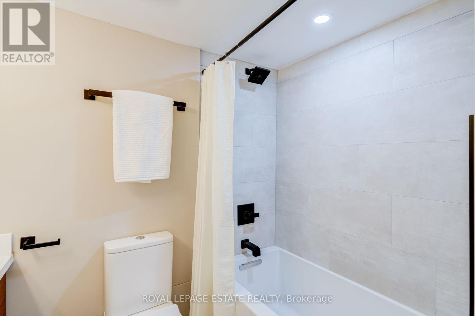 A12 - 284 Mill Road, Toronto, Ontario  M9C 4W6 - Photo 33 - W13845462