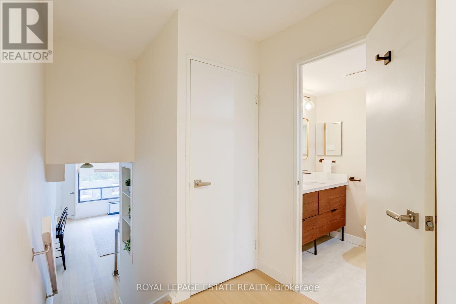 A12 - 284 Mill Road, Toronto, Ontario  M9C 4W6 - Photo 31 - W13845462