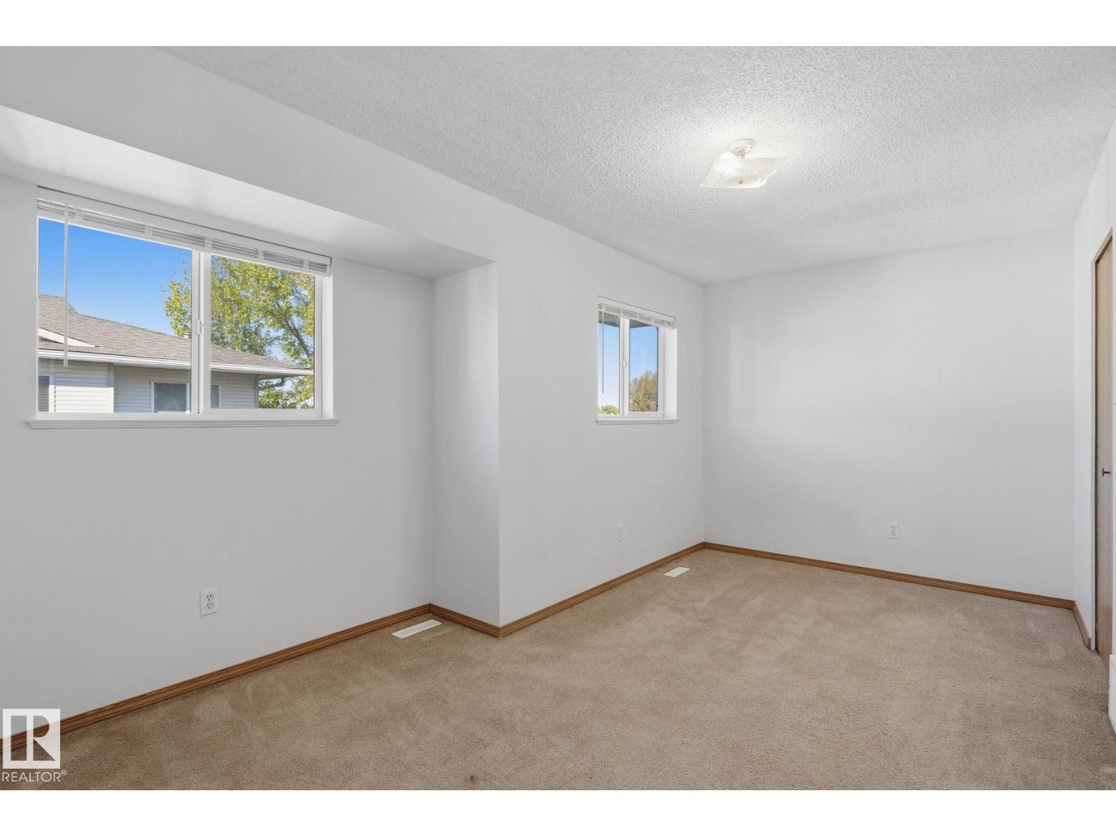 #408 610 KING ST