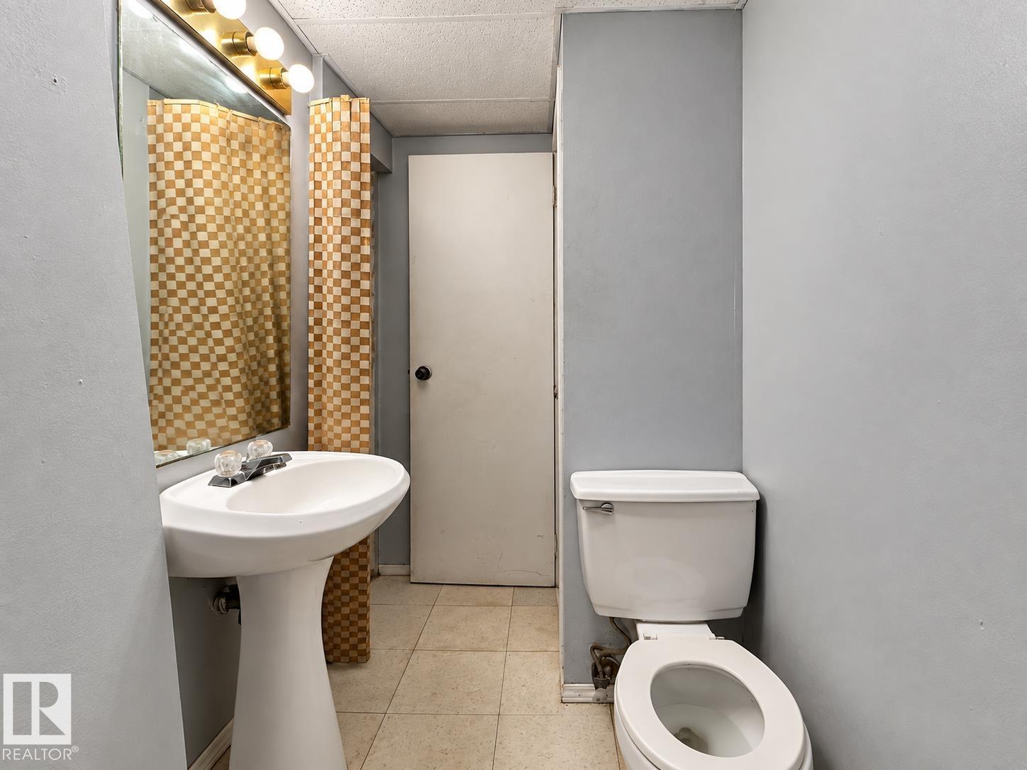 12204 40 AV NW