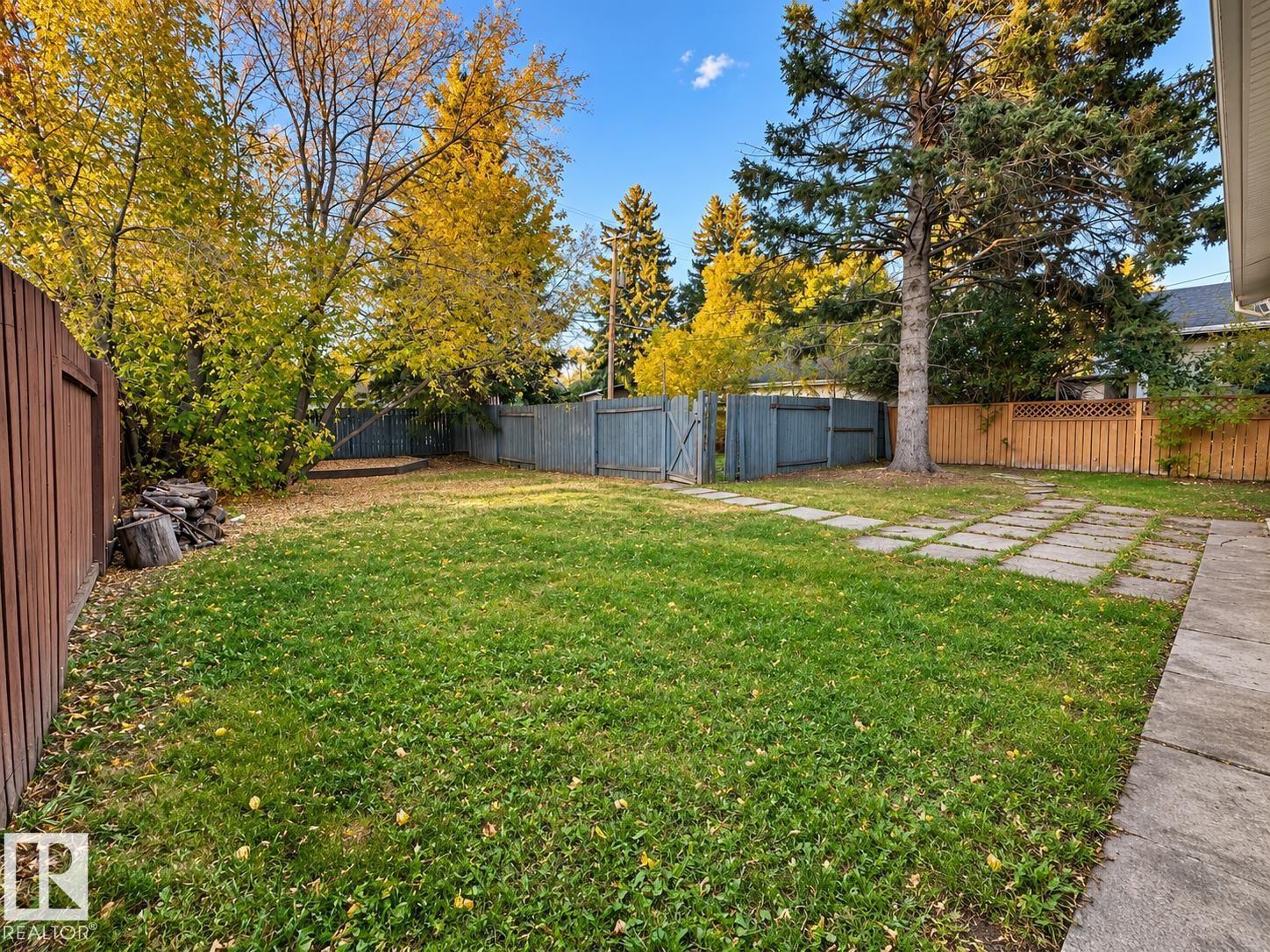 12204 40 AV NW
