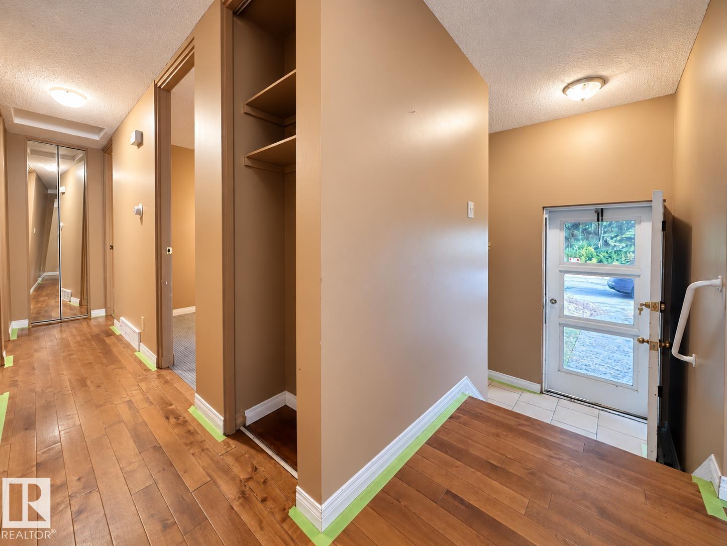 12204 40 AV NW