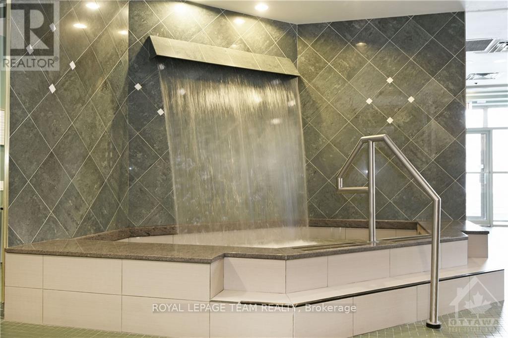 2903 - 1480 Riverside Drive, Ottawa, Ontario  K1G 5H2 - Photo 5 - X13846630
