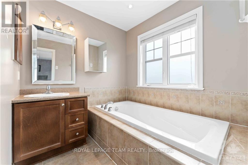 112 Furness Way, Ottawa, Ontario  K2G 7E4 - Photo 21 - X13846634
