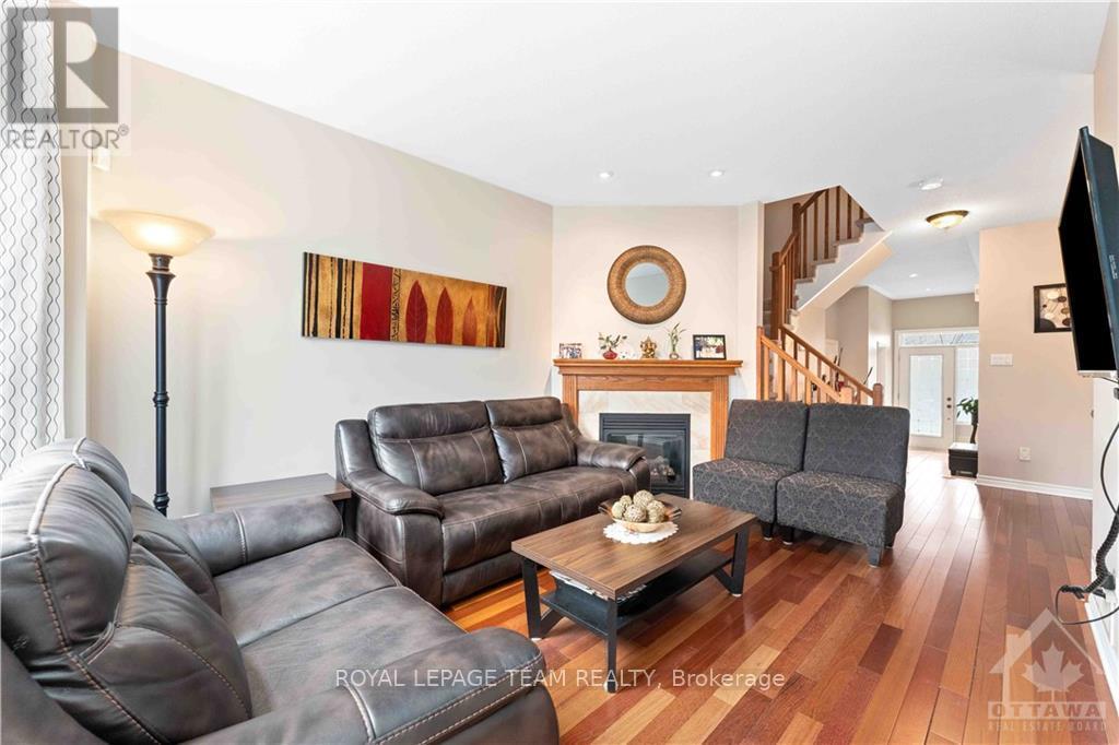 112 Furness Way, Ottawa, Ontario  K2G 7E4 - Photo 8 - X13846634