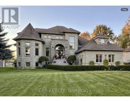 6715 SUNCREST DRIVE, Ottawa, Ontario