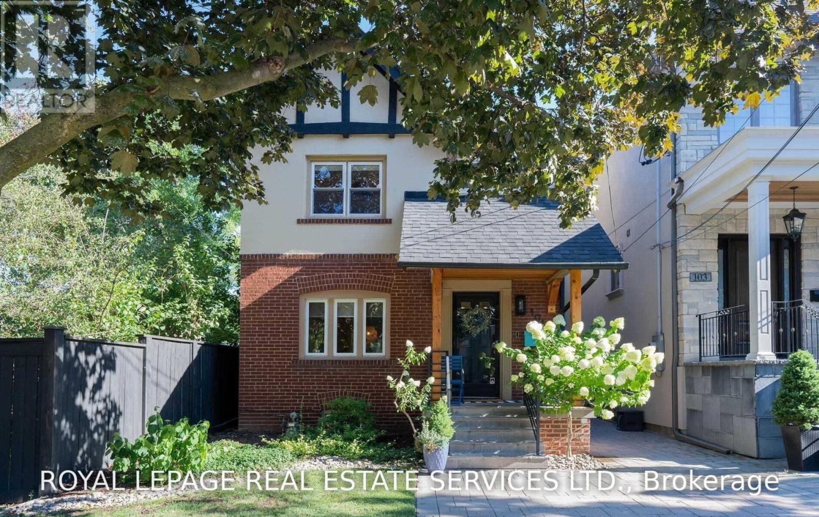 101 OLD ORCHARD GROVE