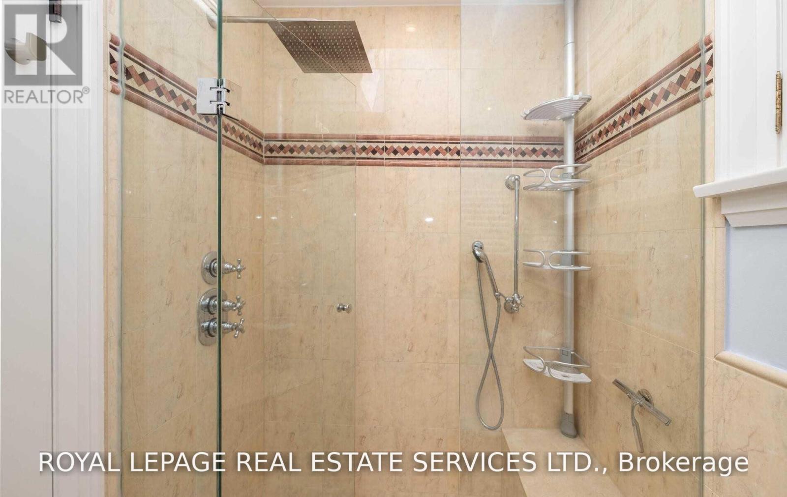 101 Old Orchard Grove, Toronto, Ontario  M5M 2E1 - Photo 25 - C13846606