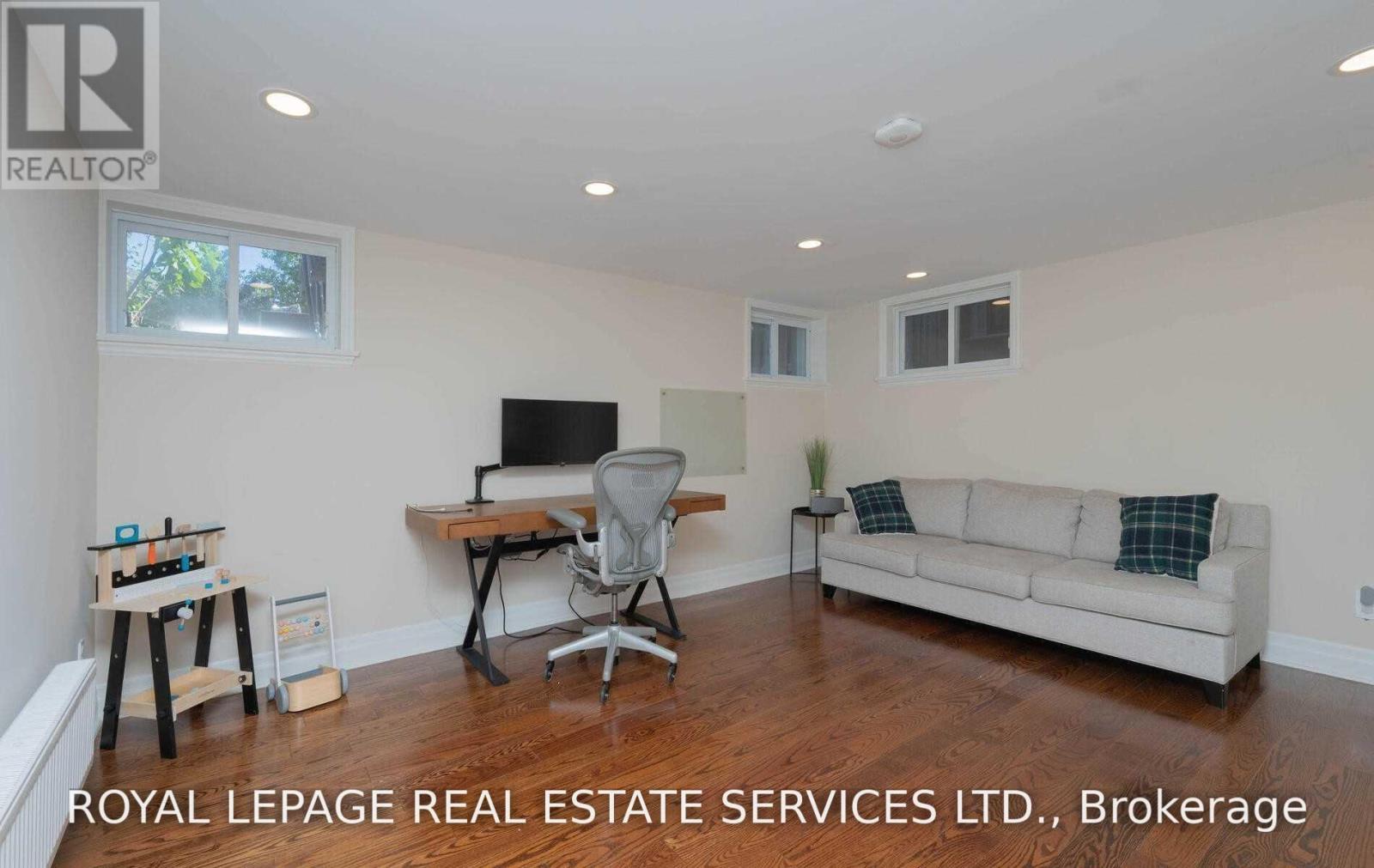 101 Old Orchard Grove, Toronto, Ontario  M5M 2E1 - Photo 33 - C13846606
