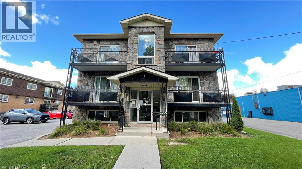 15 EMPIRE Street Unit# B