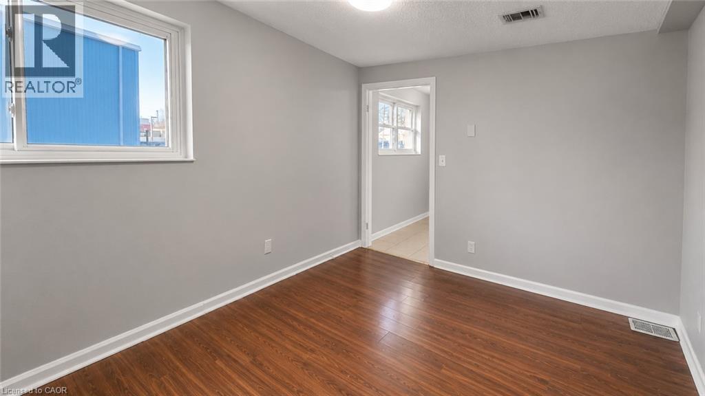 15 Empire Street Unit# B, Welland, Ontario  L3B 2L3 - Photo 8 - 40867403