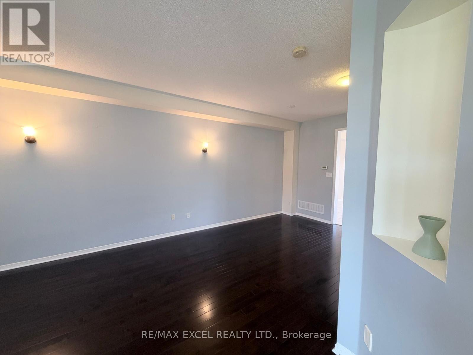 2383 Bur Oak Avenue, Markham, Ontario  L6E 1J5 - Photo 6 - N13846590