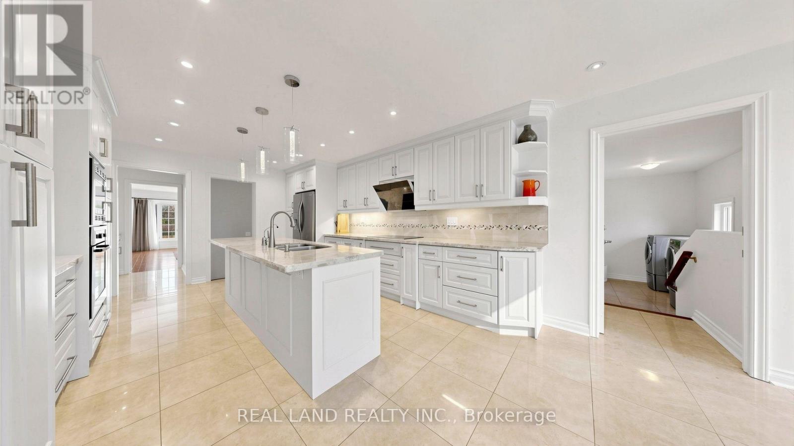 22 Ardwold Gate, Richmond Hill, Ontario  L4B 2K2 - Photo 14 - N13846624