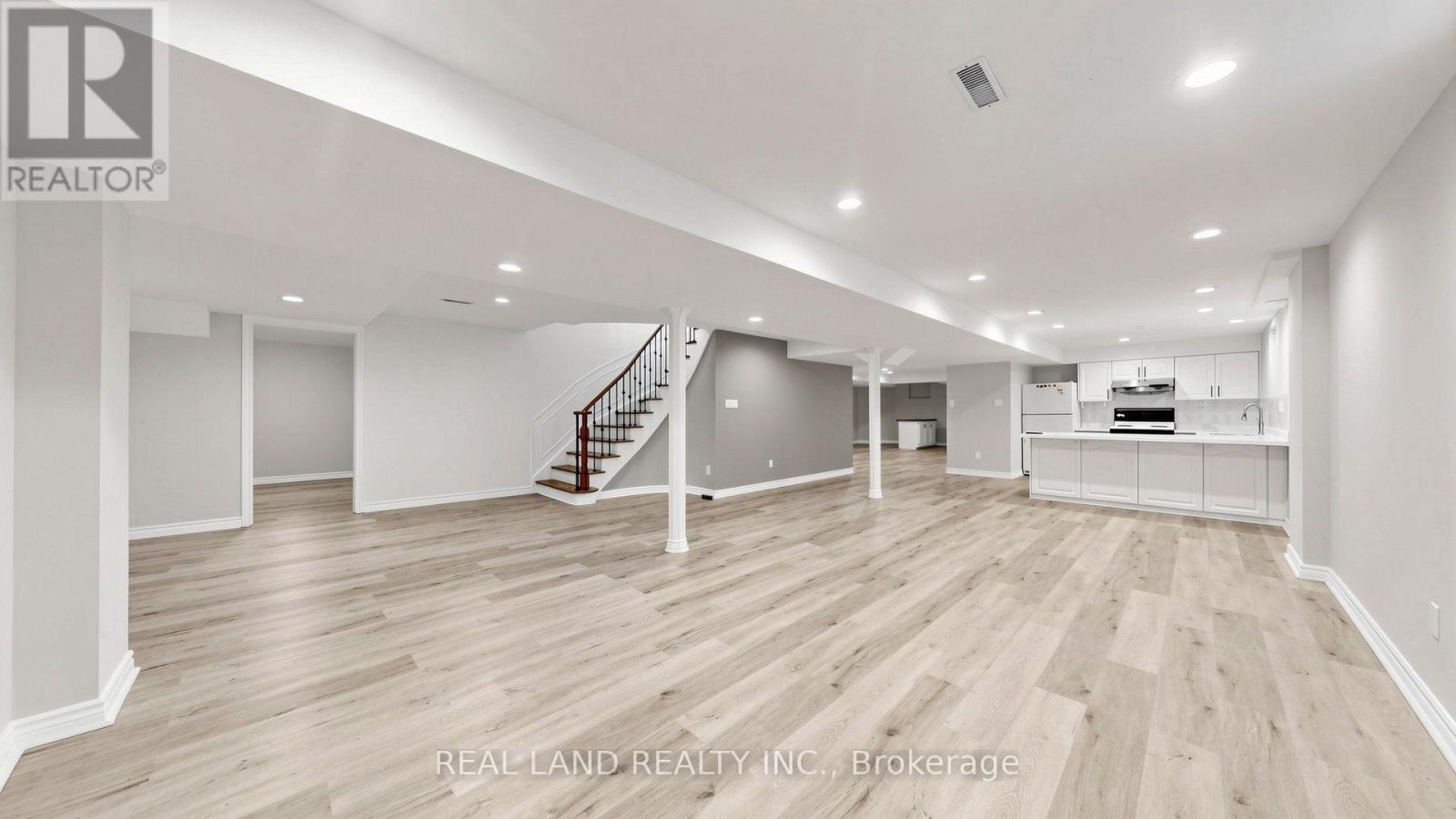 22 Ardwold Gate, Richmond Hill, Ontario  L4B 2K2 - Photo 32 - N13846624