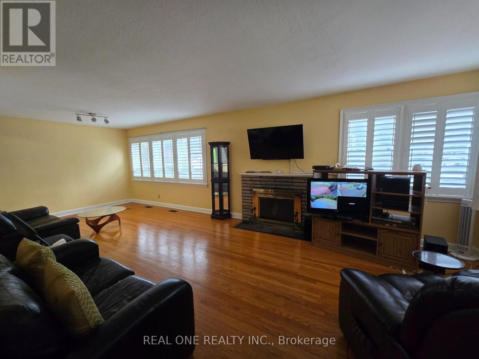 389 Kerrybrook Drive, Richmond Hill, Ontario  L4C 3R4 - Photo 5 - N13846628