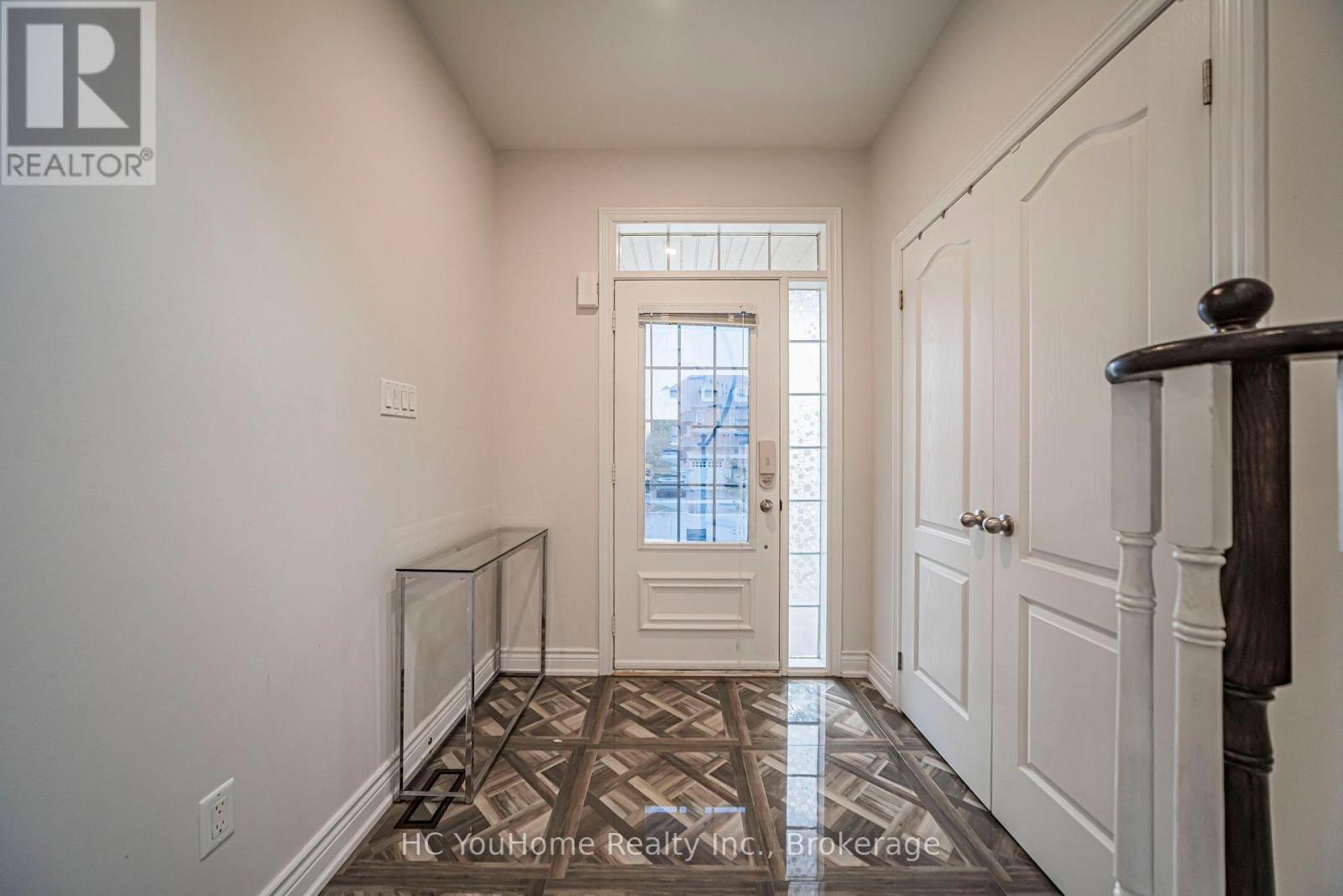 56 Princess Diana Drive, Markham, Ontario  L6C 0G9 - Photo 2 - N13846644