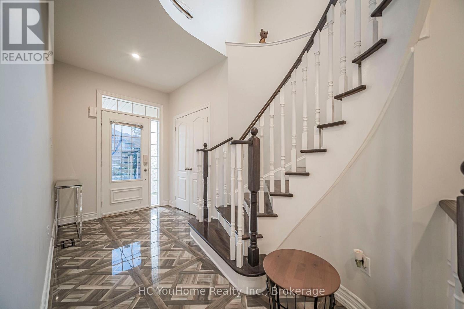 56 Princess Diana Drive, Markham, Ontario  L6C 0G9 - Photo 3 - N13846644