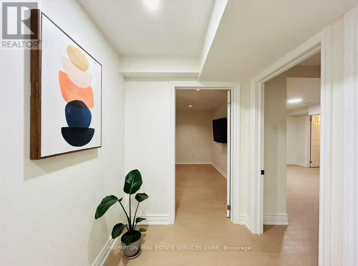 BSMT - 1443 COOPER COURT