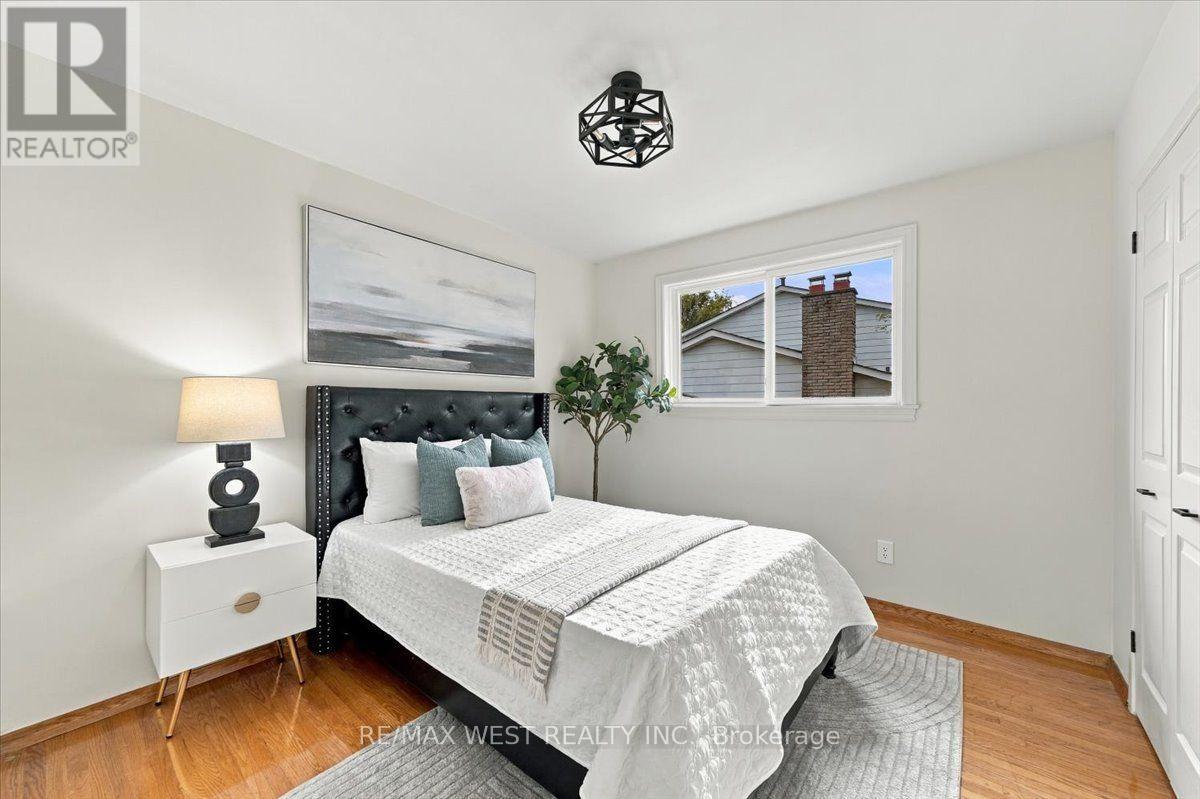 14 Burnhamill Place, Toronto, Ontario  M9C 3S4 - Photo 21 - W13846690