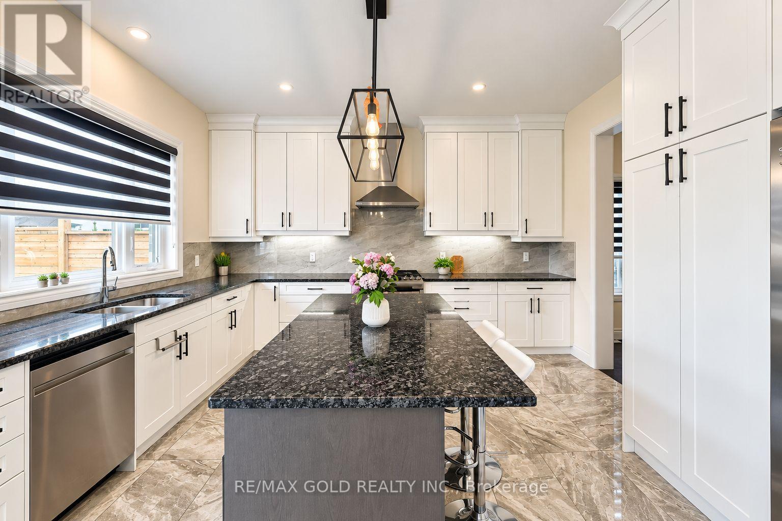 53 Hazelwood Pass, Thames Centre, Ontario  N0L 1G2 - Photo 16 - X13846692