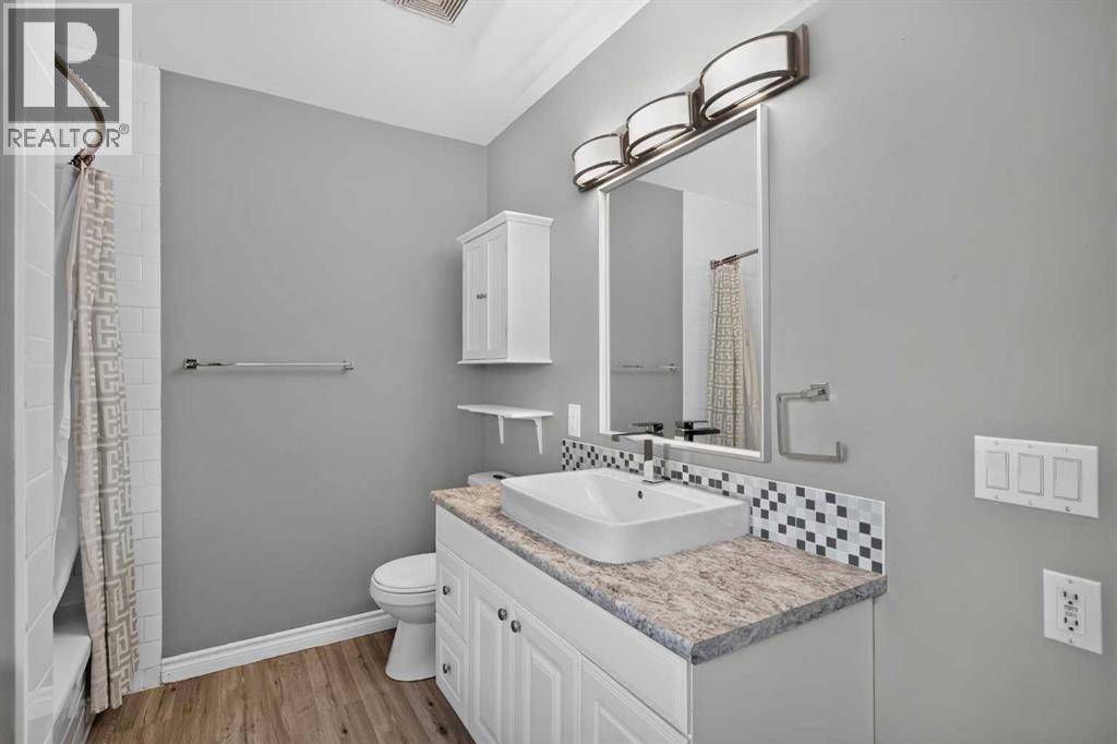 1006, 2520 Palliser Drive SW