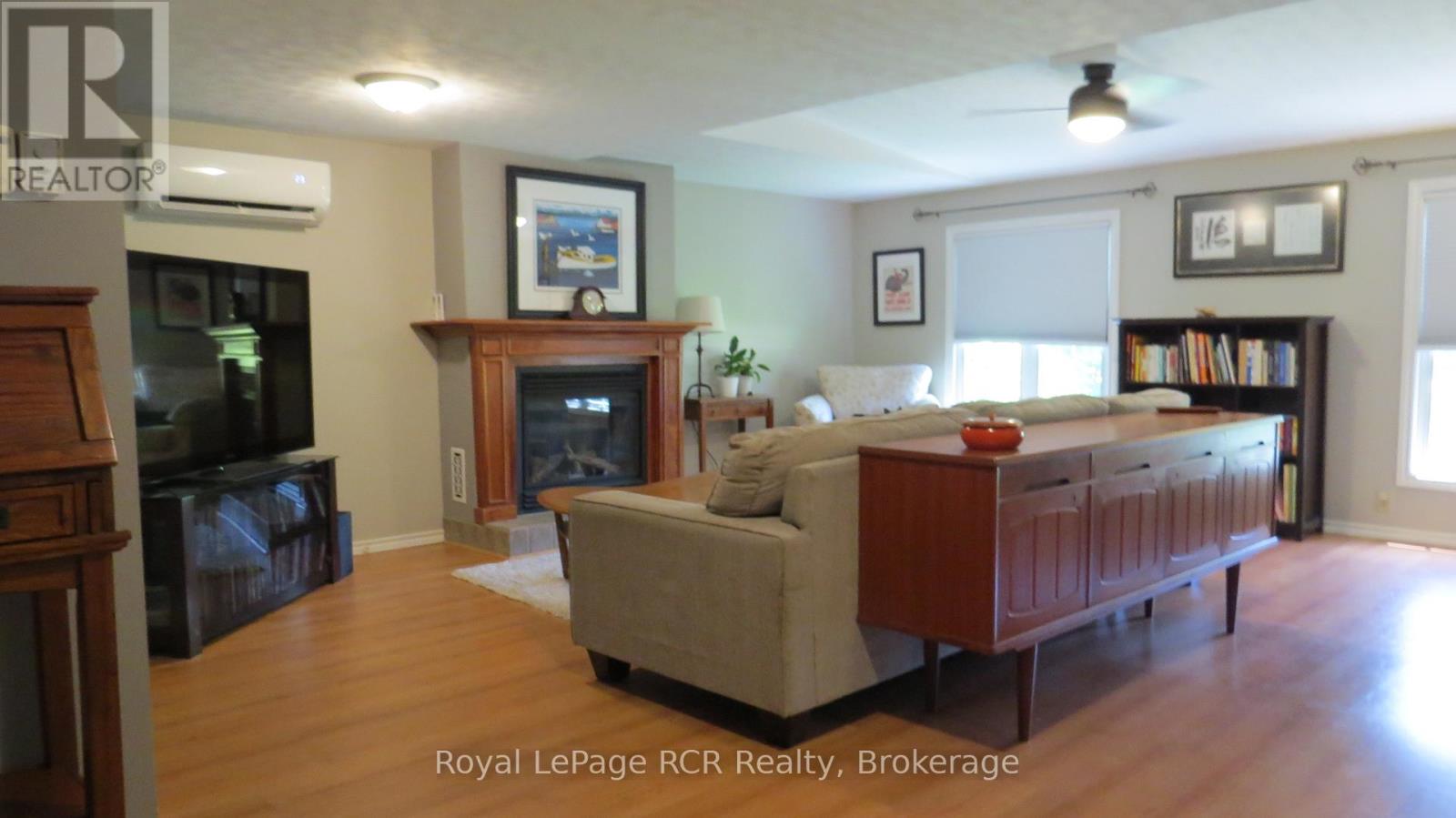 164 Edward Street, Saugeen Shores, Ontario  N0H 2L0 - Photo 16 - X12603674
