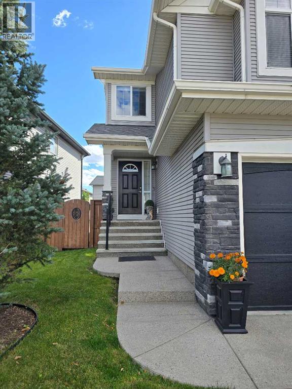 768 New Brighton Drive SE