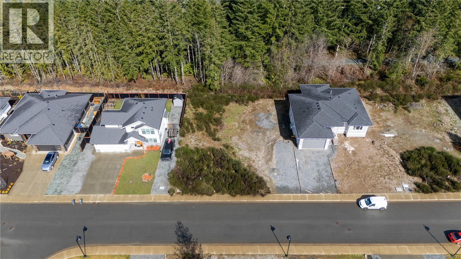 145 Edgewood Dr