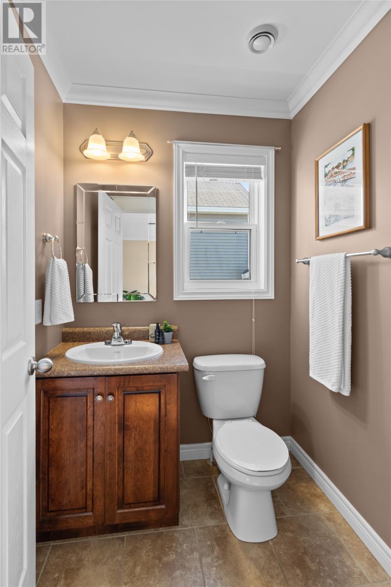 26 Hamlet Street, St. John's — photo 12