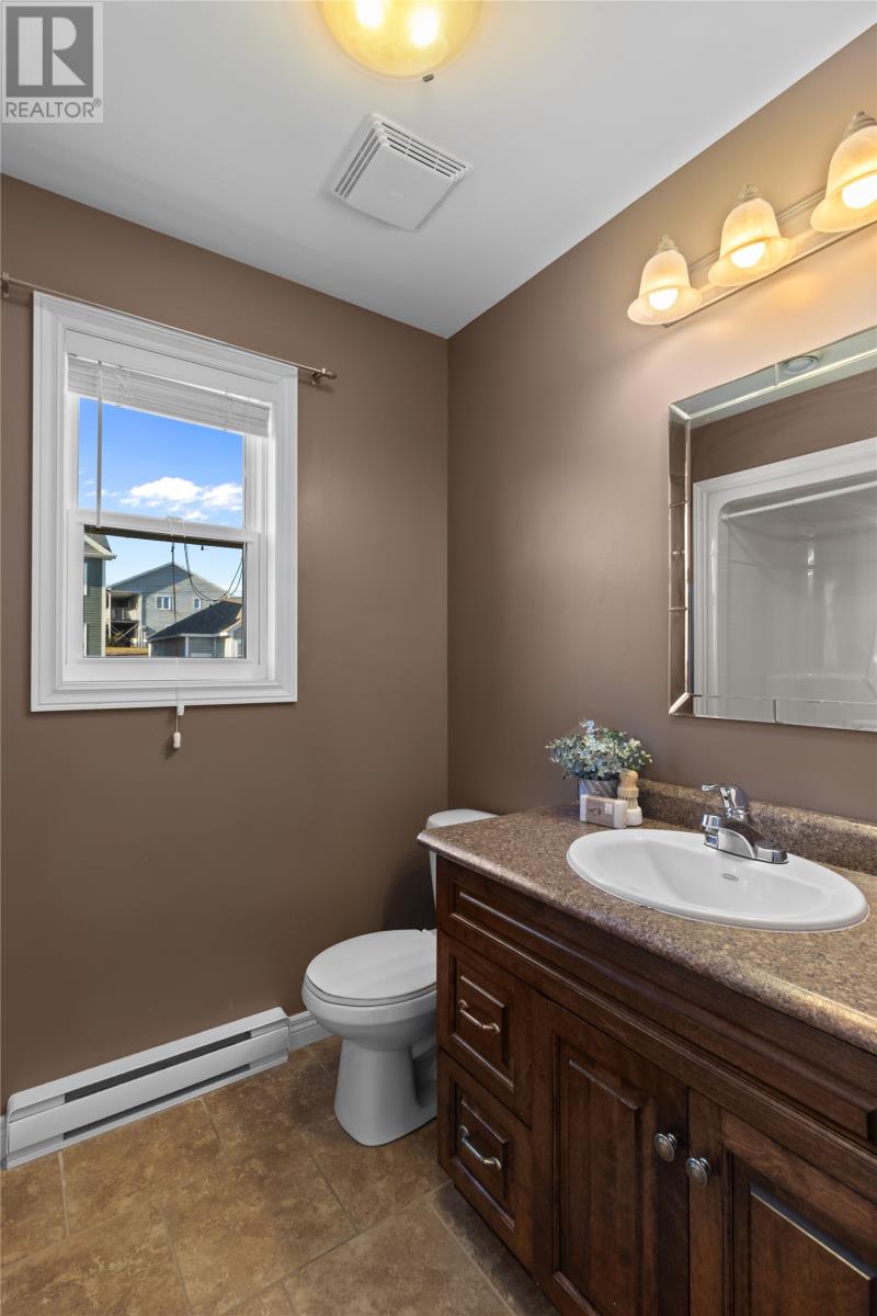 26 Hamlet Street, St. John's — photo 15
