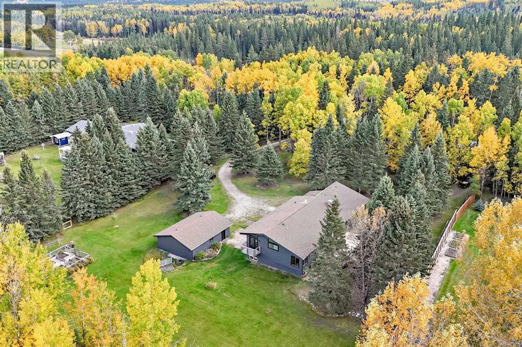 16 Mountain View Park