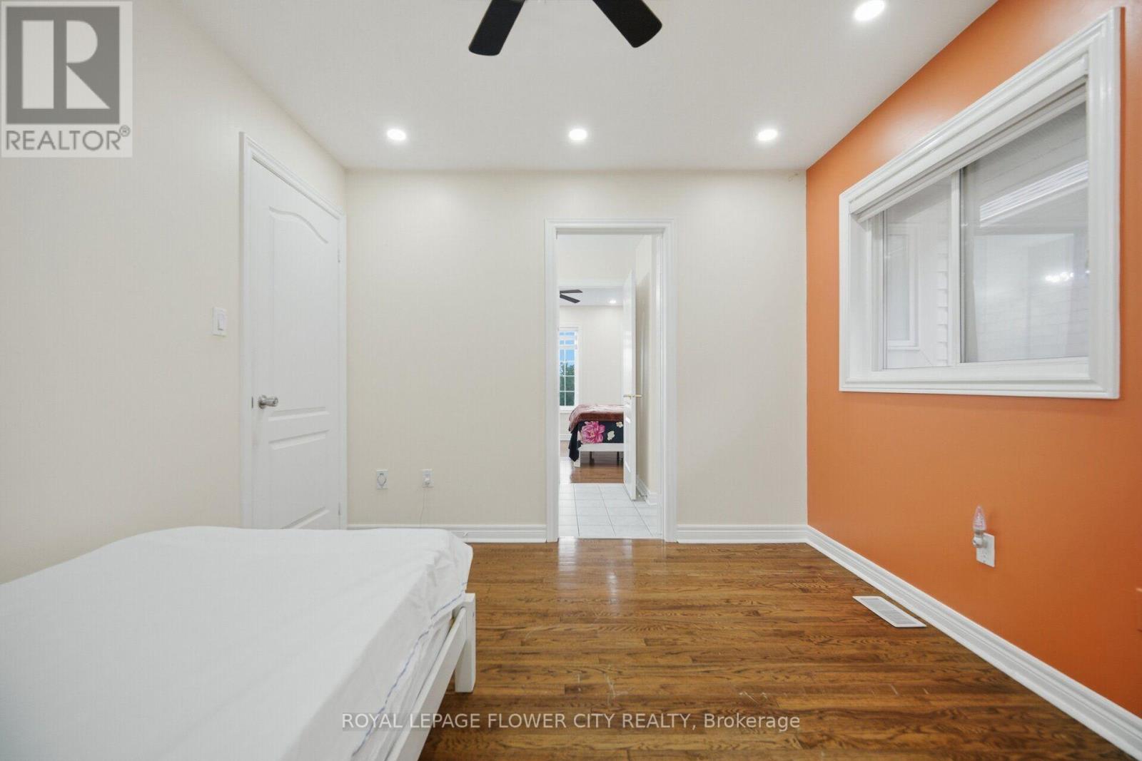 4 Castle Mountain Drive, Brampton, Ontario  L6R 2Y1 - Photo 29 - W13842246