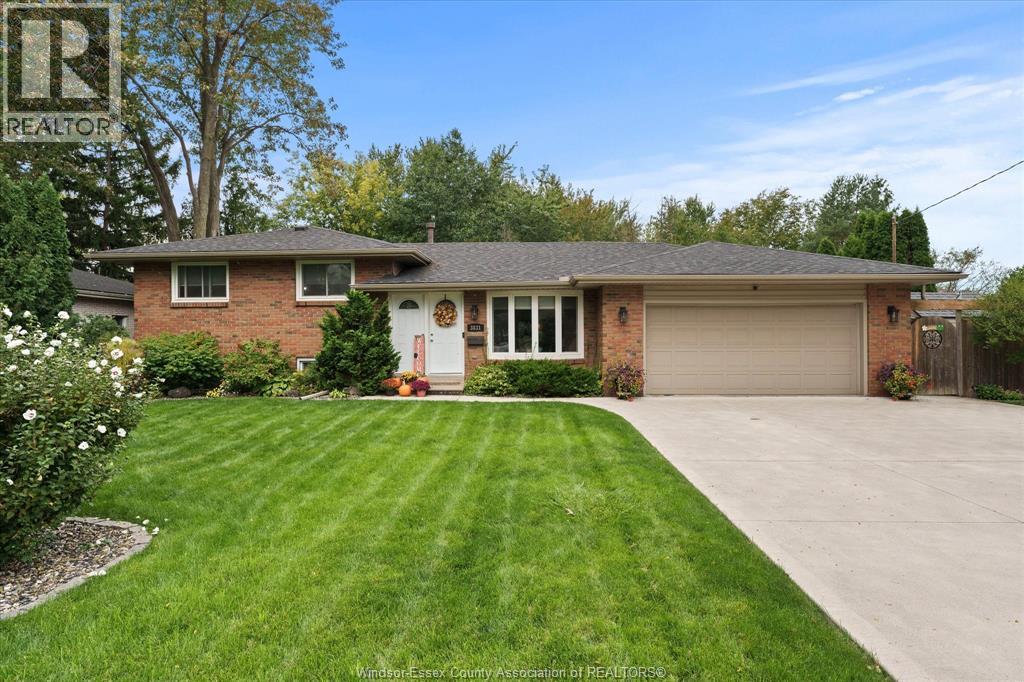 3831 KATHLEEN, Windsor, Ontario