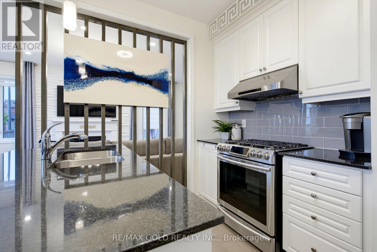 53 Affusion Road, Brampton, Ontario  L7A 5G1 - Photo 11 - W13846698